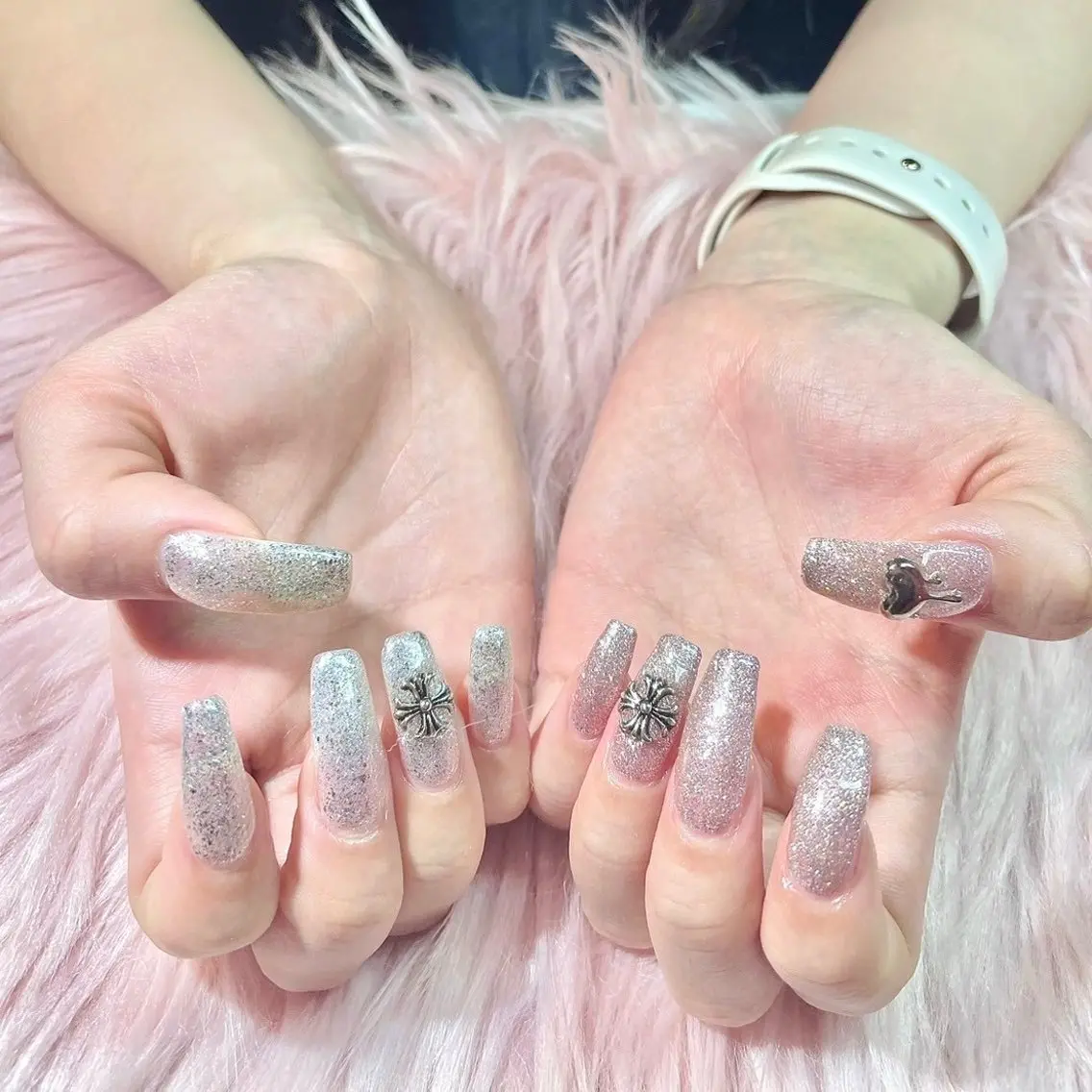 ネイル Jr.ネイリスト🤍 【Alissa】新栄のネイルデザイン