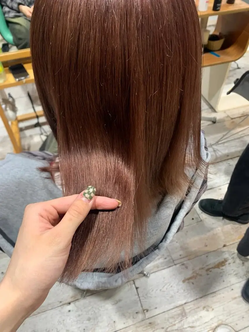 ミディアム カラー ヘアカラー トリートメント 🪿透明感/艶カラー ﾜﾀﾅﾍﾞｱｵｲのヘアスタイル