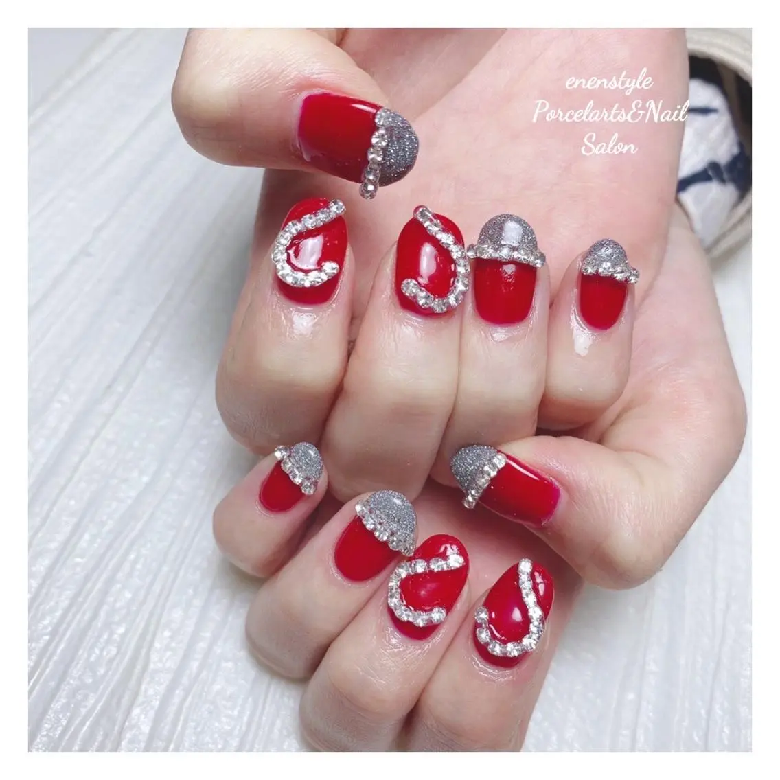 ミディアム ネイル 🐾enen style 🐾のネイルデザイン