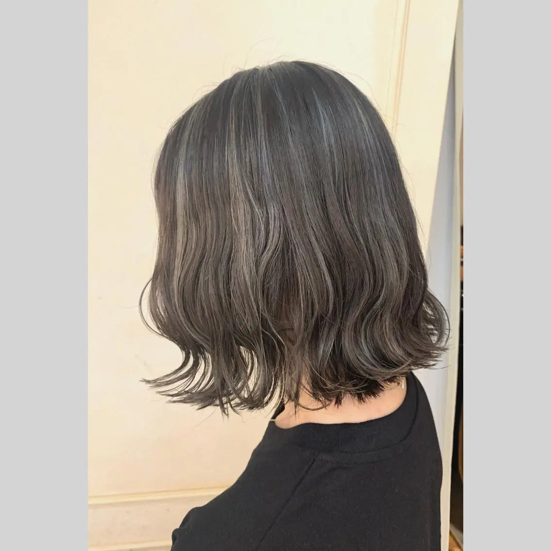 ショート カラー アディクシーカラー ブリーチ ケアブリーチ ハイライトカラー ハイライト 浅沼 久瑠美のヘアスタイル