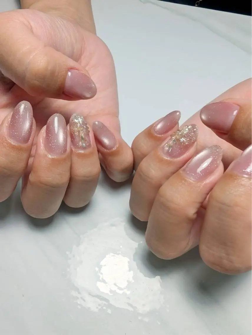 ネイル マグネットネイル nail salon Roaのネイルデザイン