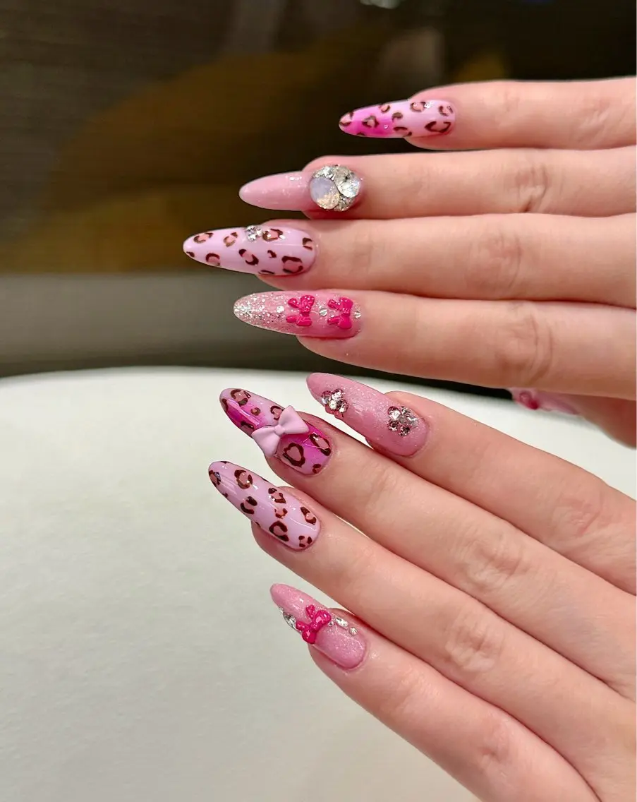 ネイル ハンドネイル Mika Nails 心斎橋のネイルデザイン