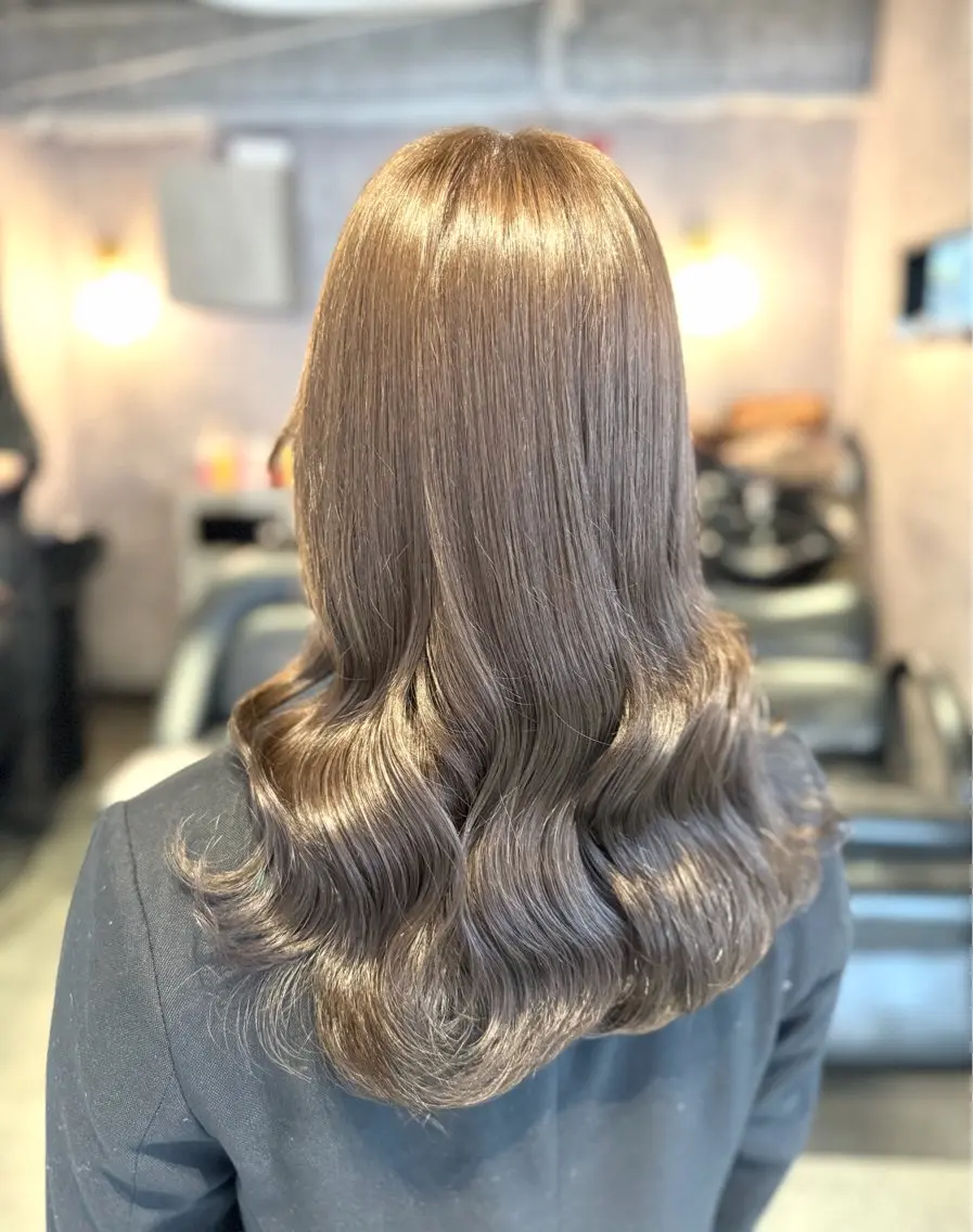 ロング カラー ヘアカラー トリートメント 💗鈴木茉奈💗艶髪 /透明感/暖色カラーのヘアスタイル
