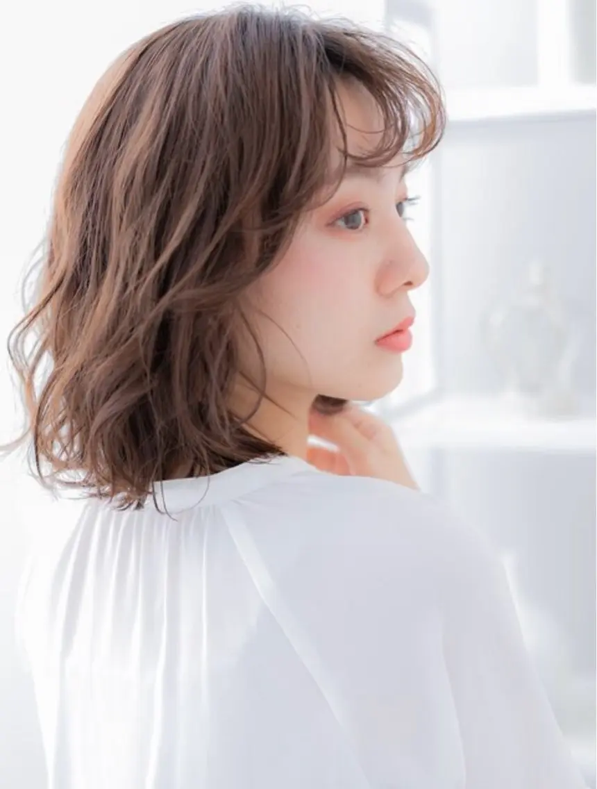 デザインカット+コスメパーマ【化粧品登録された薬剤でかけるので低ダメージ🌱✨】17380円→2000円の写真