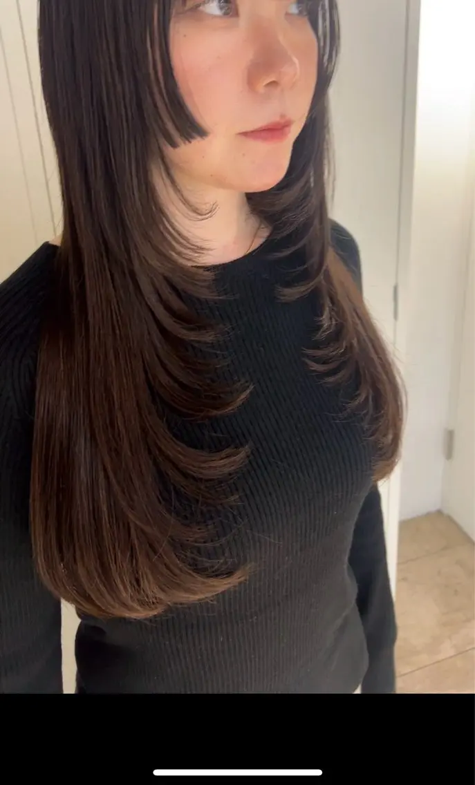 ロング てるい かほのヘアスタイル