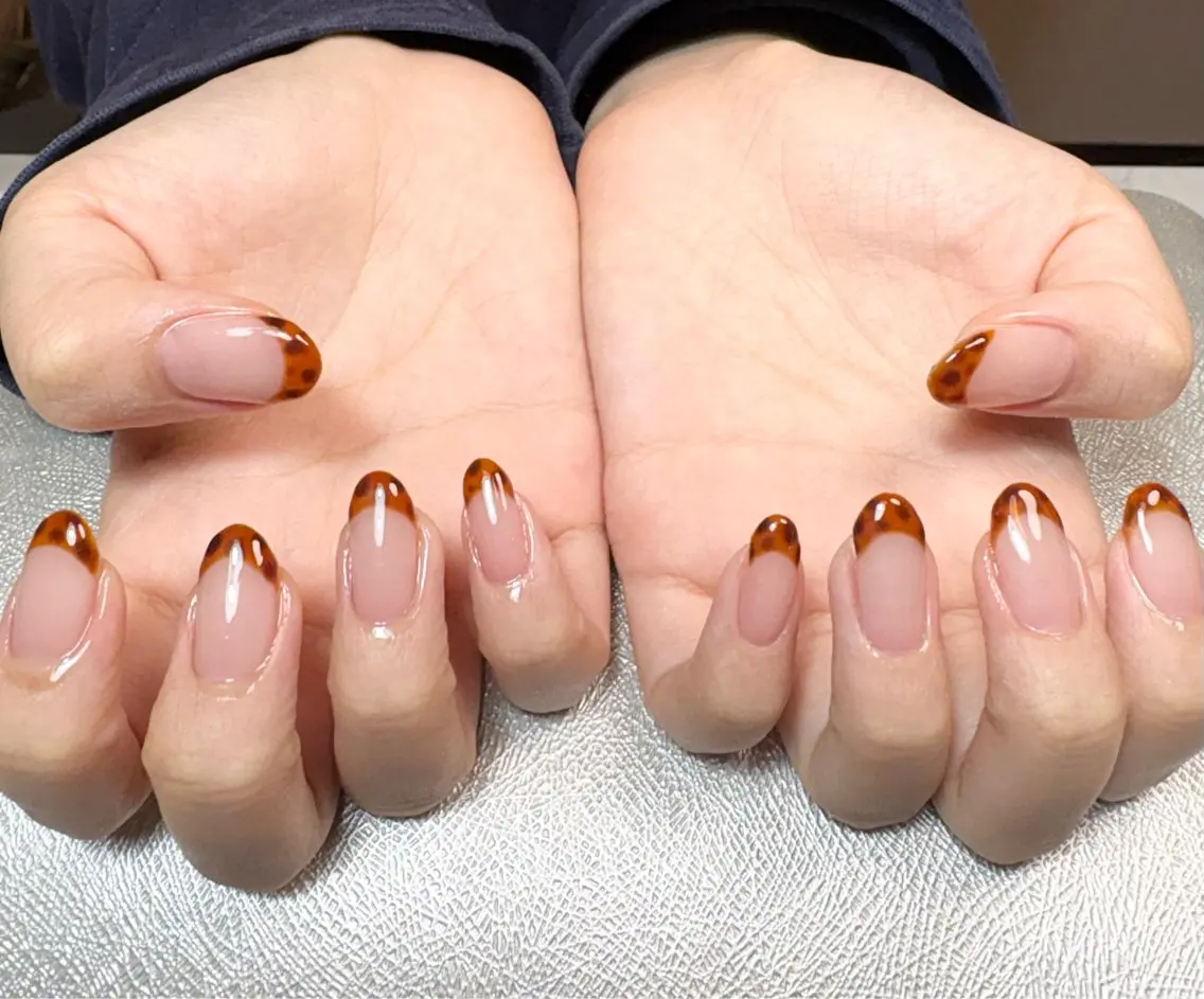 ネイル アニマル柄 ブラウン フレンチネイル ハンドネイル ✨韓国✨nail salonLumieのネイルデザイン