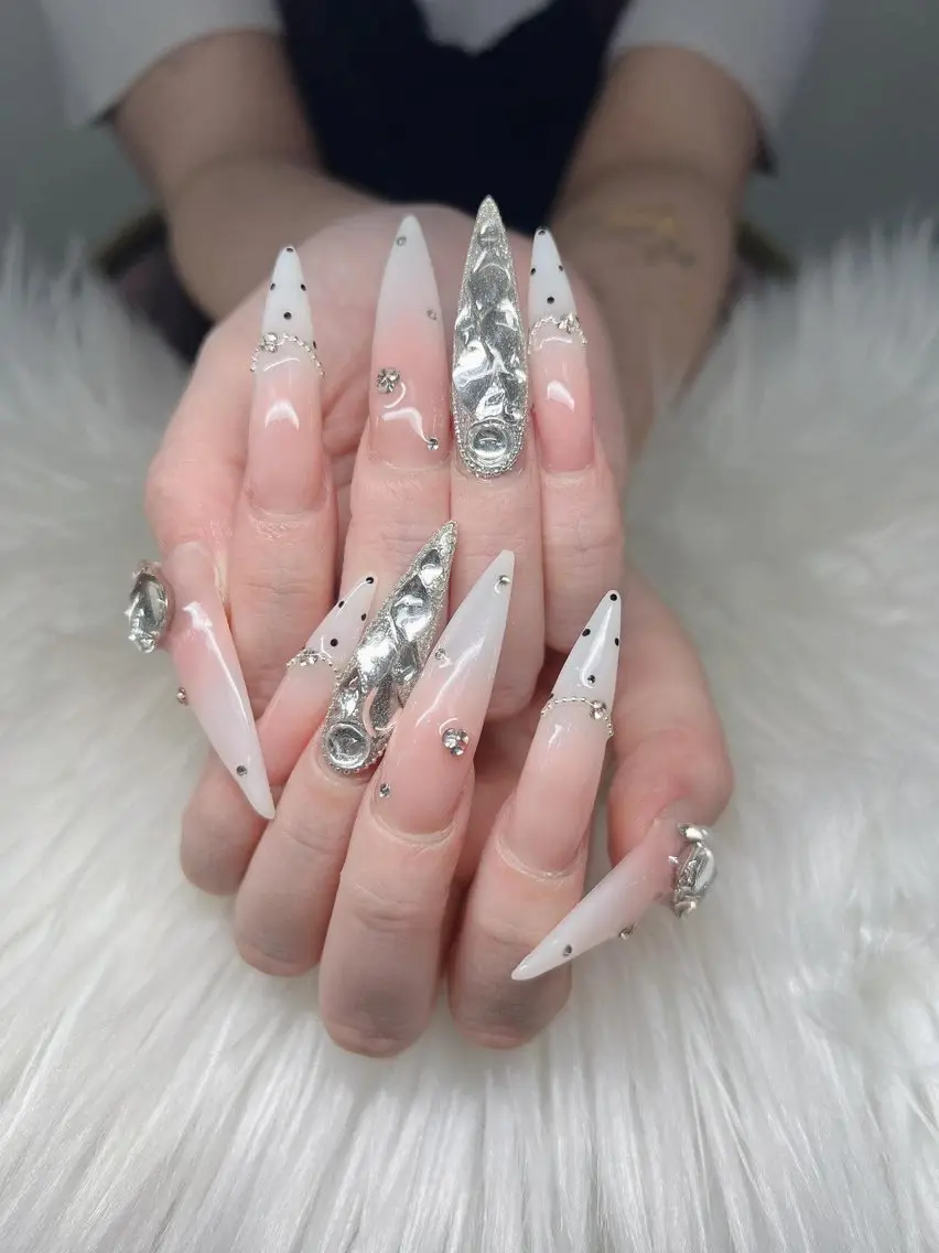 ネイル 長さ出し グラデーション 卒業式 キラキラネイル マグネットネイル ハンドネイル Lee Nailsのネイルデザイン