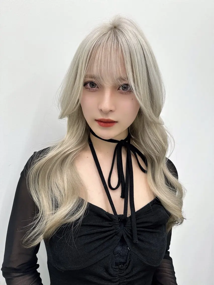 ロング カラー ブリーチ ケアブリーチ ロング トリートメント ヘアカラー ブリーチ/ハイトーン 名古屋栄/SHIONのヘアスタイル