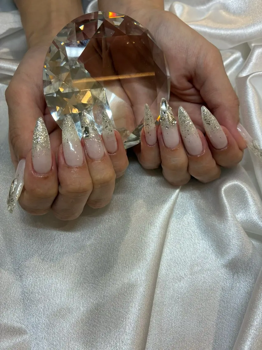 ロング Hanon ハノンのネイルデザイン