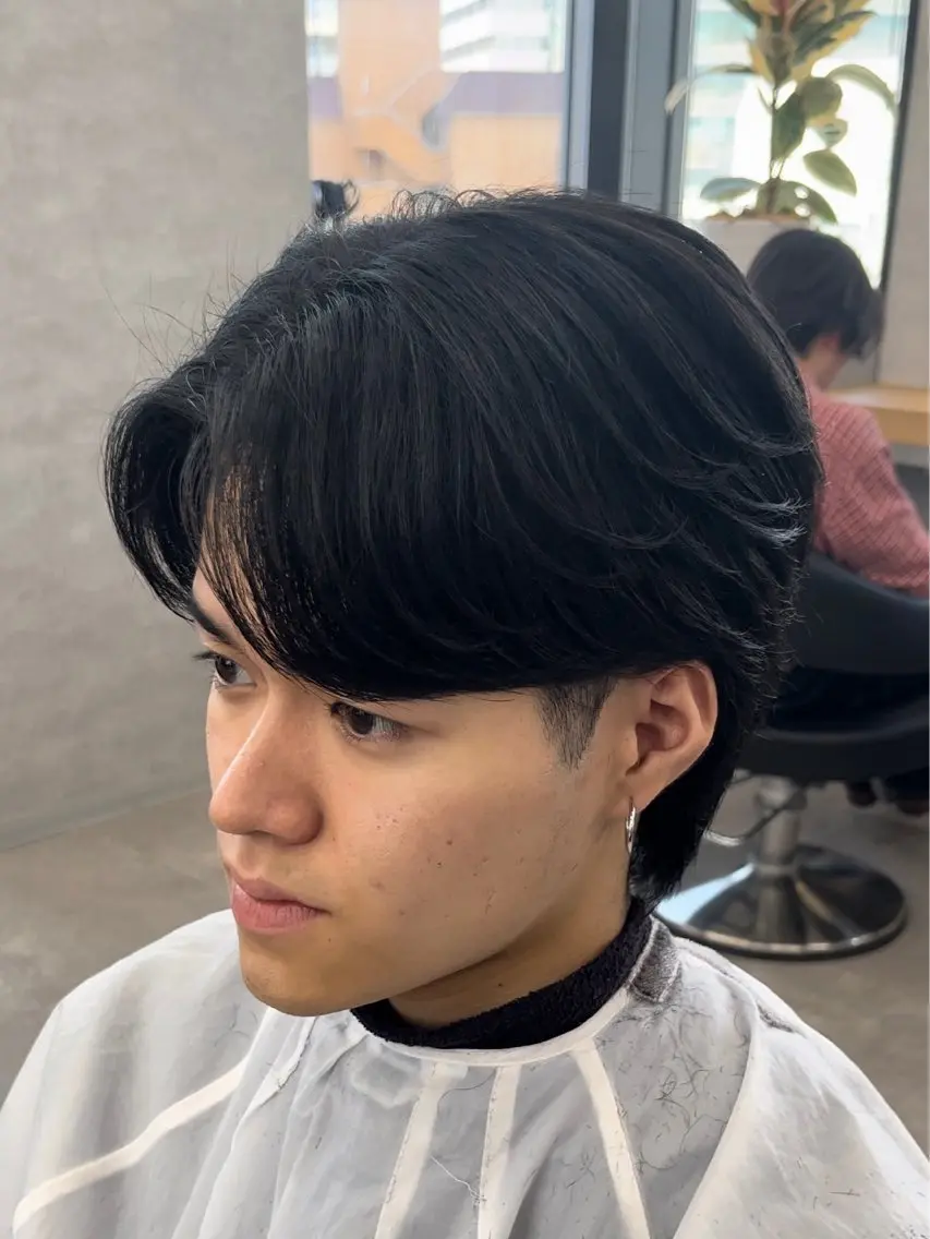 ショート カラー パーマ メンズ センターパート マッシュ メンズパーマ ツーブロック 刈り上げ センターパート マスターかずまのヘアスタイル