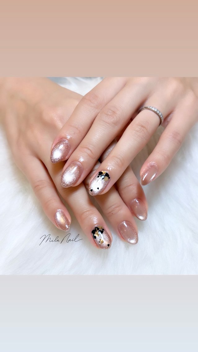 ネイル ハート マグネットネイル シンプルネイル ハンドネイル Mila Nail🐈のネイルデザイン