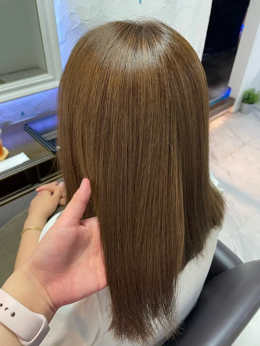 カラー 伊藤 希実のヘアスタイル