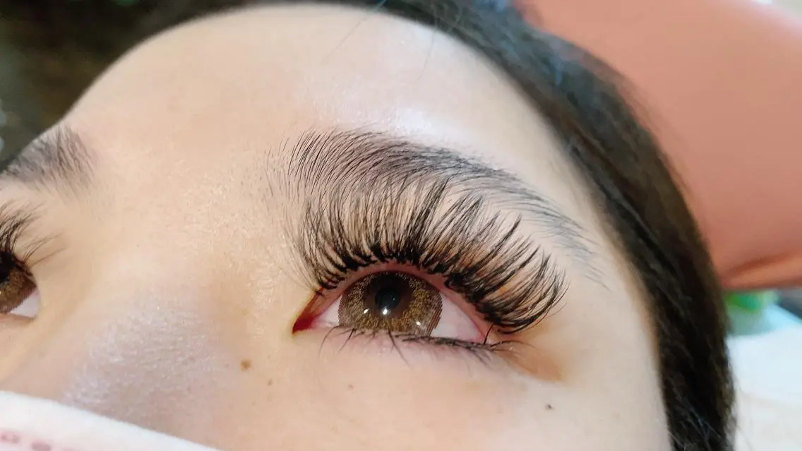 カラー パーマ ヘアアレンジ キッズ ネイル マツエク・マツパ 付け放題 神山 ビューティー・アイのマツエク・マツパデザイン