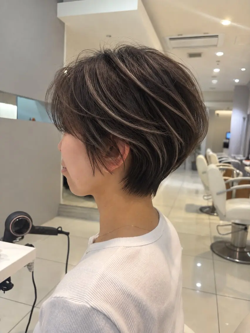 ショート カット ヘアカラー トリートメント 銀座ショートヘア特化 渡部 誠のヘアスタイル