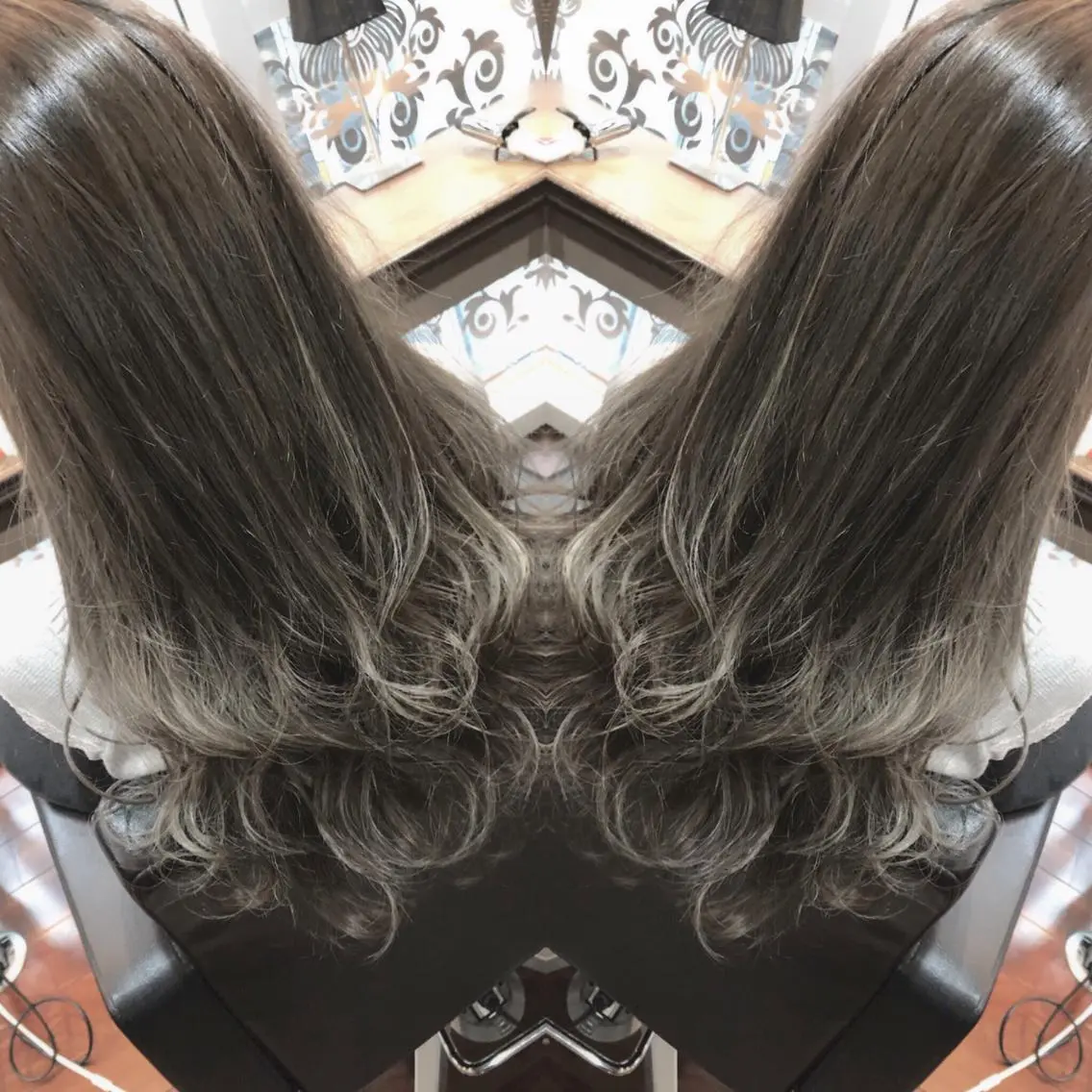 ロング ヘアアレンジ ハイライト 吉本 yoshimotoのヘアスタイル