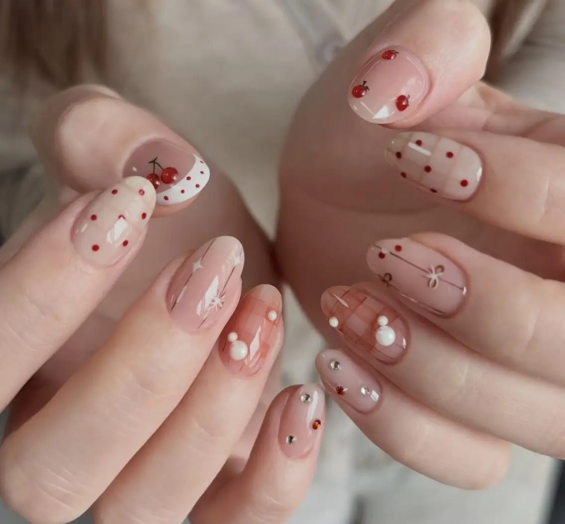 ネイル ハンドネイル 🎀 NaNa_nailのネイルデザイン