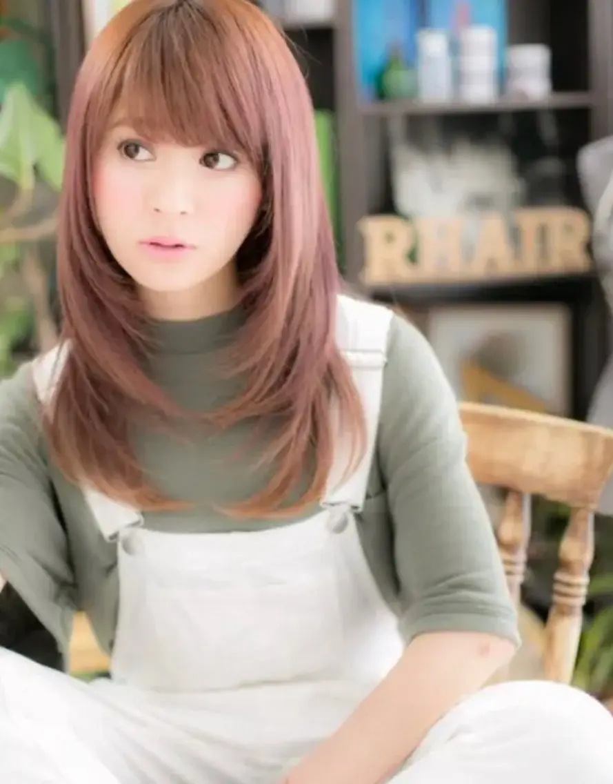 ロング カラー ロングレイヤー ピンクカラー 斜めバング レイヤーカット ロング ✨過去1と言わせます ✨柿沼幸輝のヘアスタイル