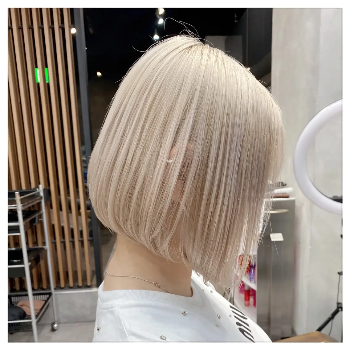 🌈ミニモ学割🌈カット+ブリーチ2回×カラー+髪質改善トリートメントの写真