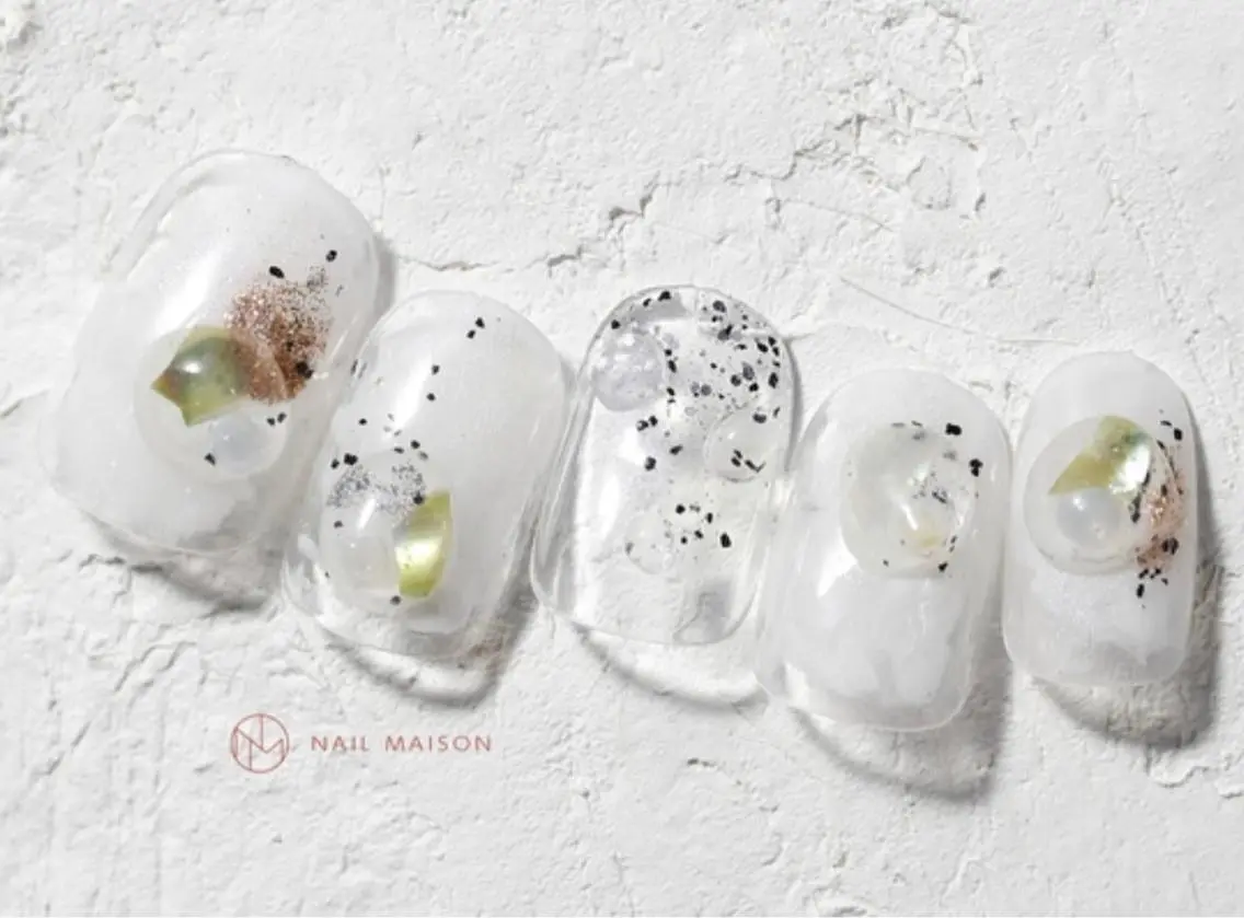 ネイル i nails 横浜WESTのネイルデザイン