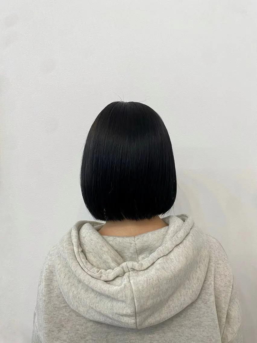 カラー 八巻媛香/ レディースカットのヘアスタイル