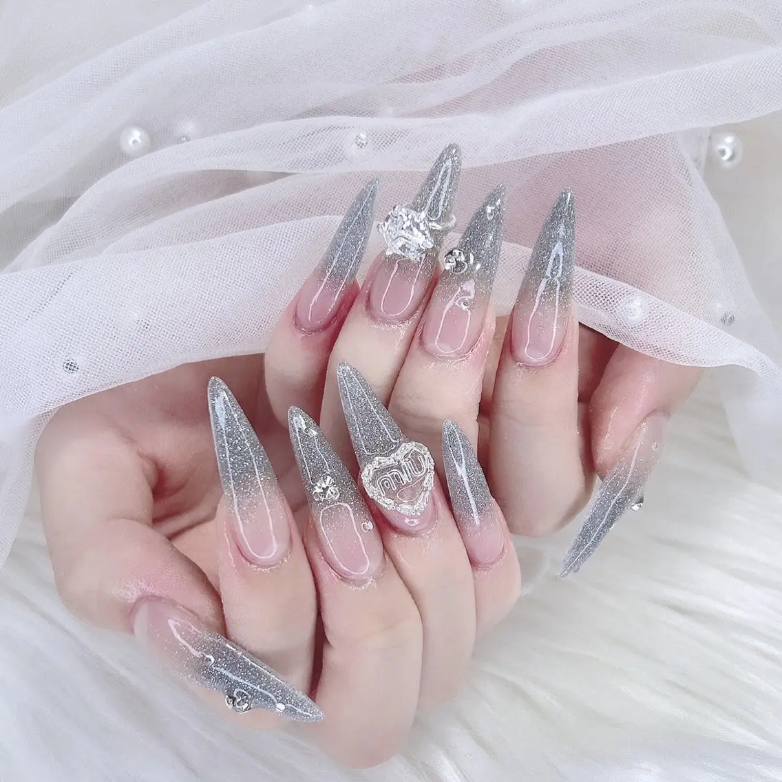 ネイル フラッシュネイル 韓国ネイル スカルプネイル ワンホンネイル ハンドネイル merci nailのネイルデザイン