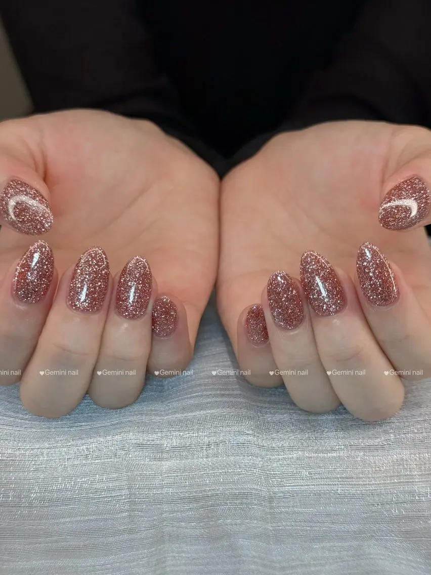 ネイル フラッシュネイル Gemini nail.Yukiのネイルデザイン