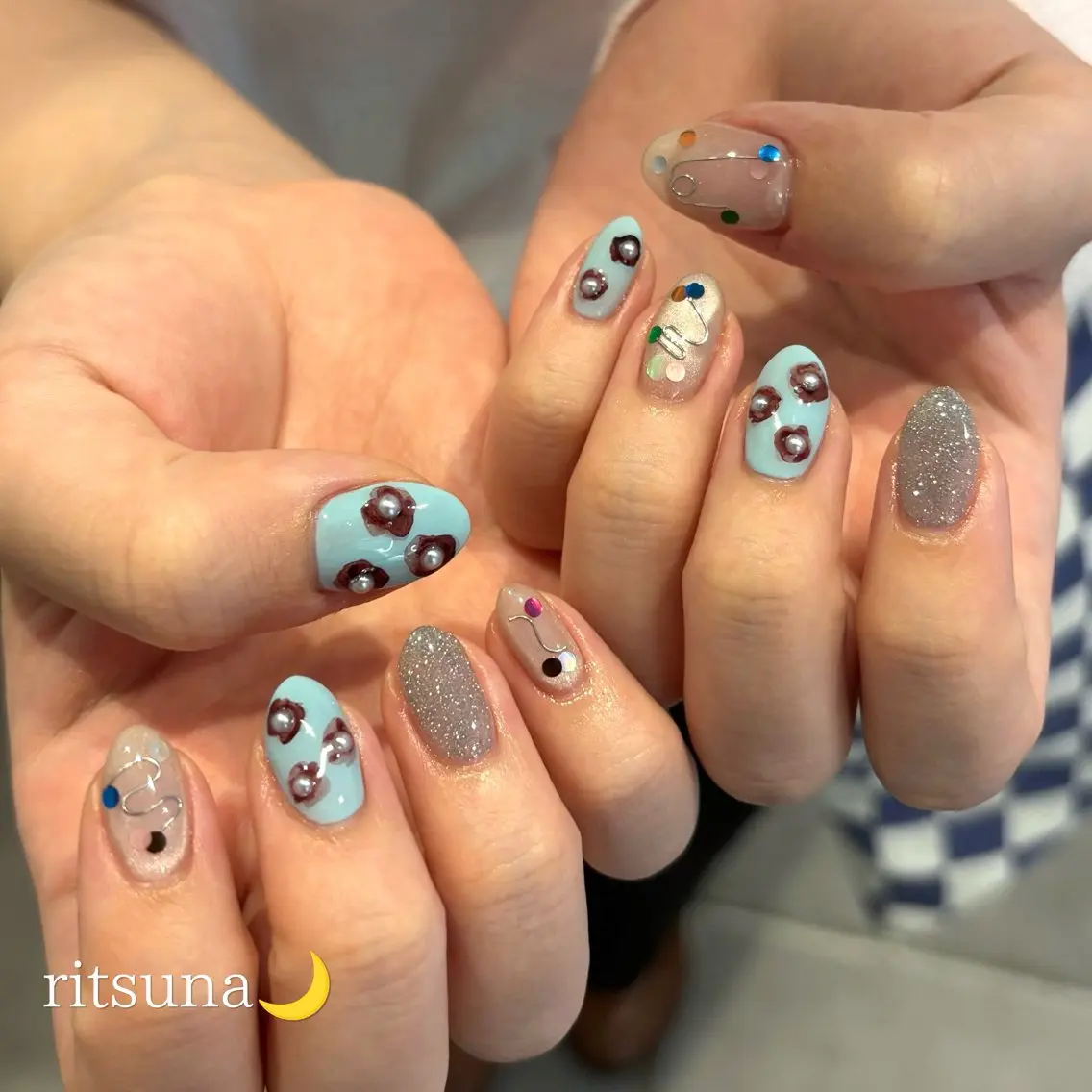 ネイル ritsuna🌙 nail 堺筋本町のネイルデザイン