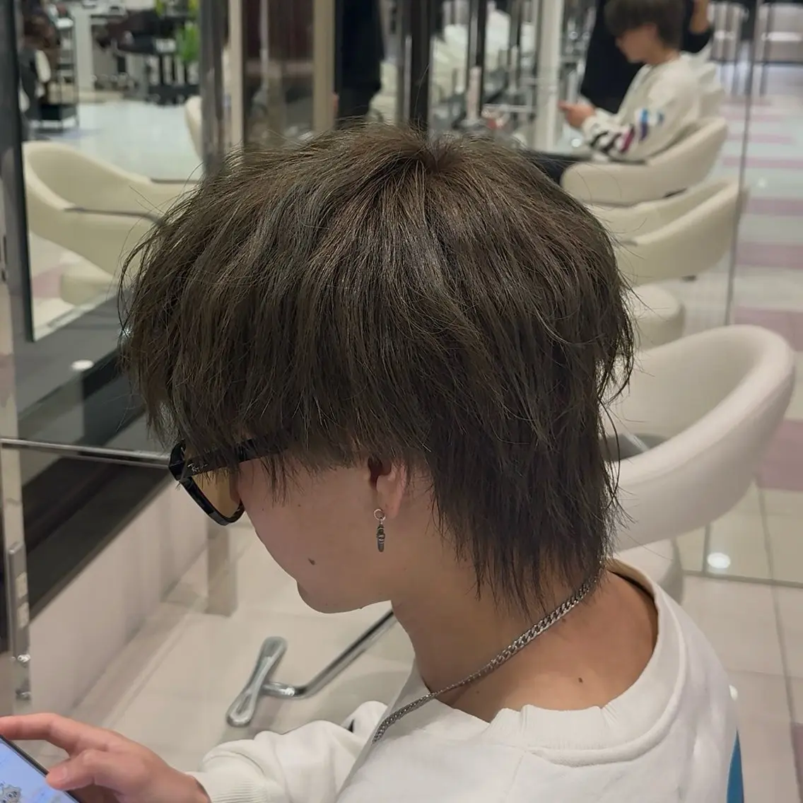 カラー メンズ グレージュ オリーブグレージュ オリーブグレー ✂︎山﨑 涼太✂︎のヘアスタイル
