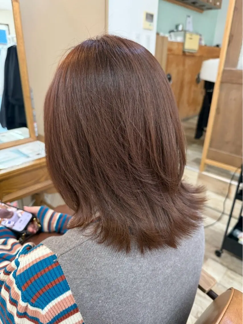 ミディアム カット Rin ku-to andCのヘアスタイル