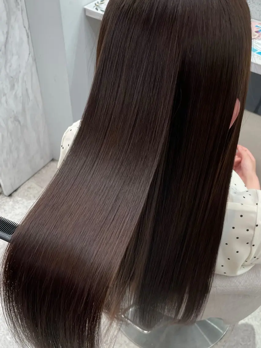 りきと🦋河原町 縮毛矯正/艶カラーのヘアスタイル