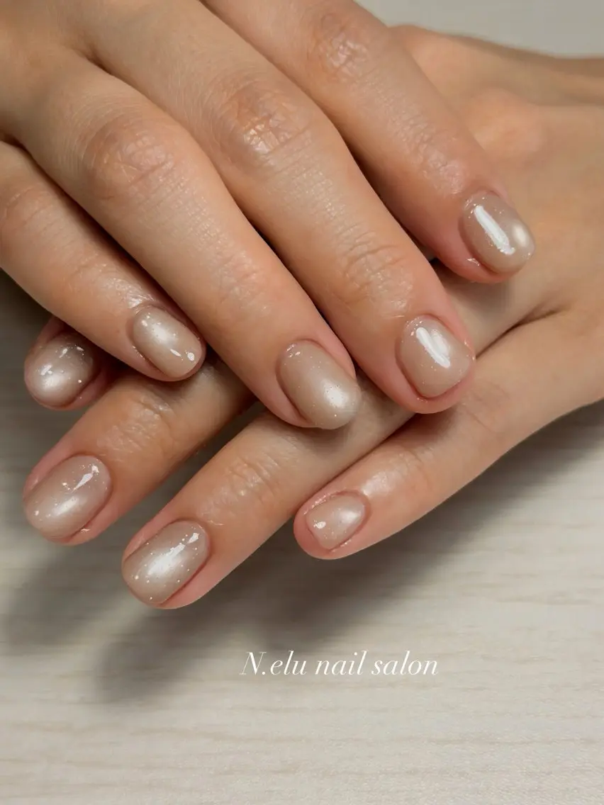 ネイル マグネットネイル オフィスネイル ハンドネイル N.elu nail salonのネイルデザイン