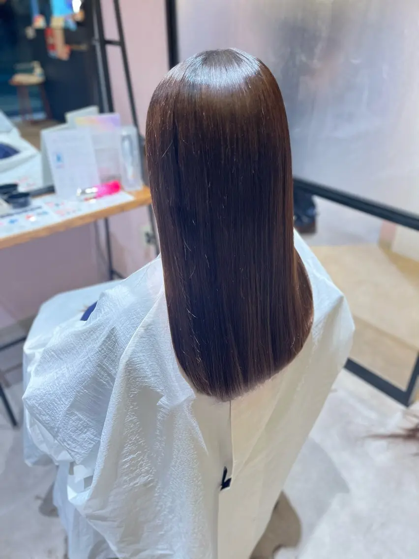 ロング 松下 詩恵里のヘアスタイル