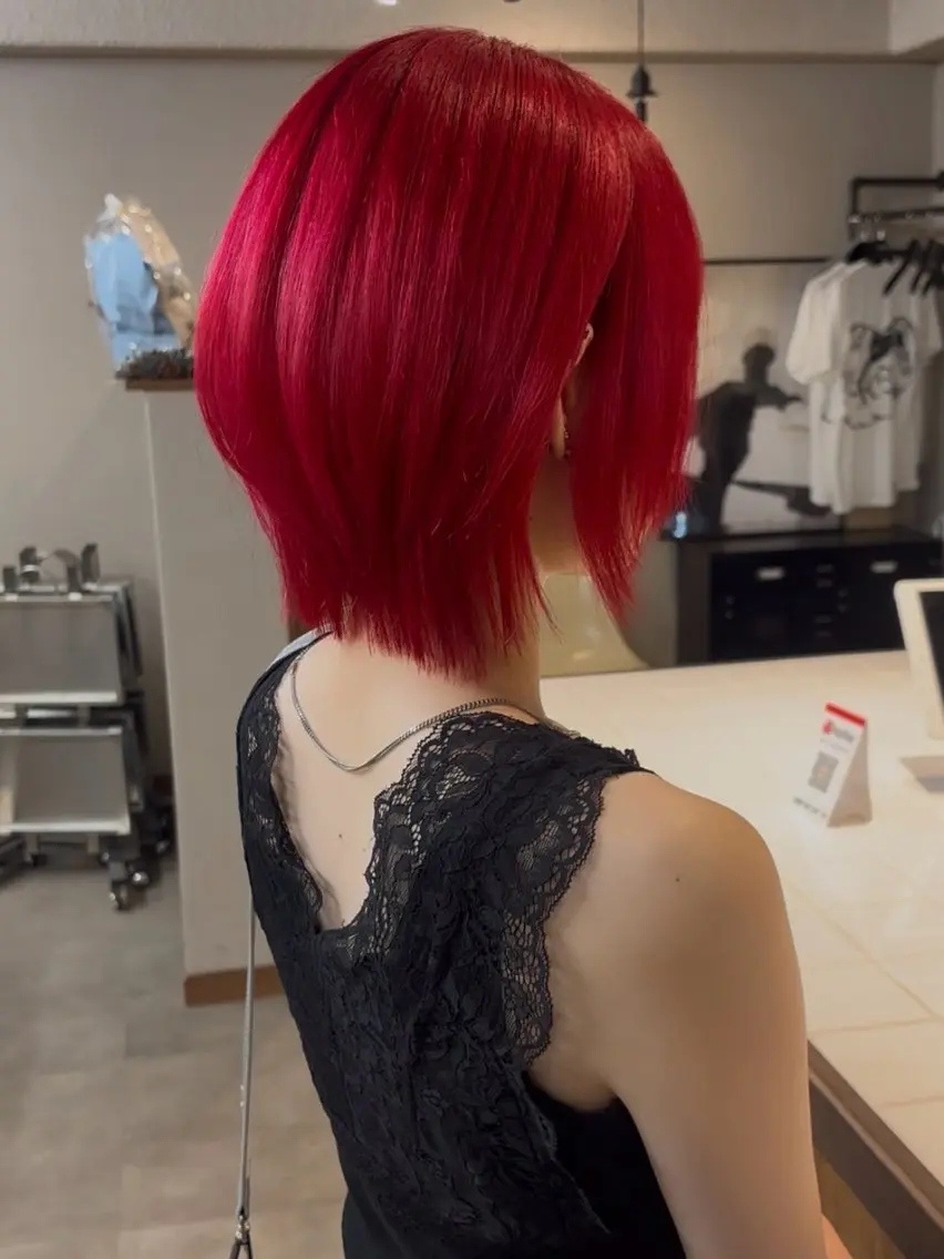 カラー 黒髪 レッドカラー ヘアカラー HIGA 🐾のヘアスタイル
