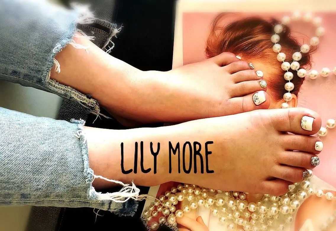 ネイル フットネイル 春ネイル Lily closetのネイルデザイン