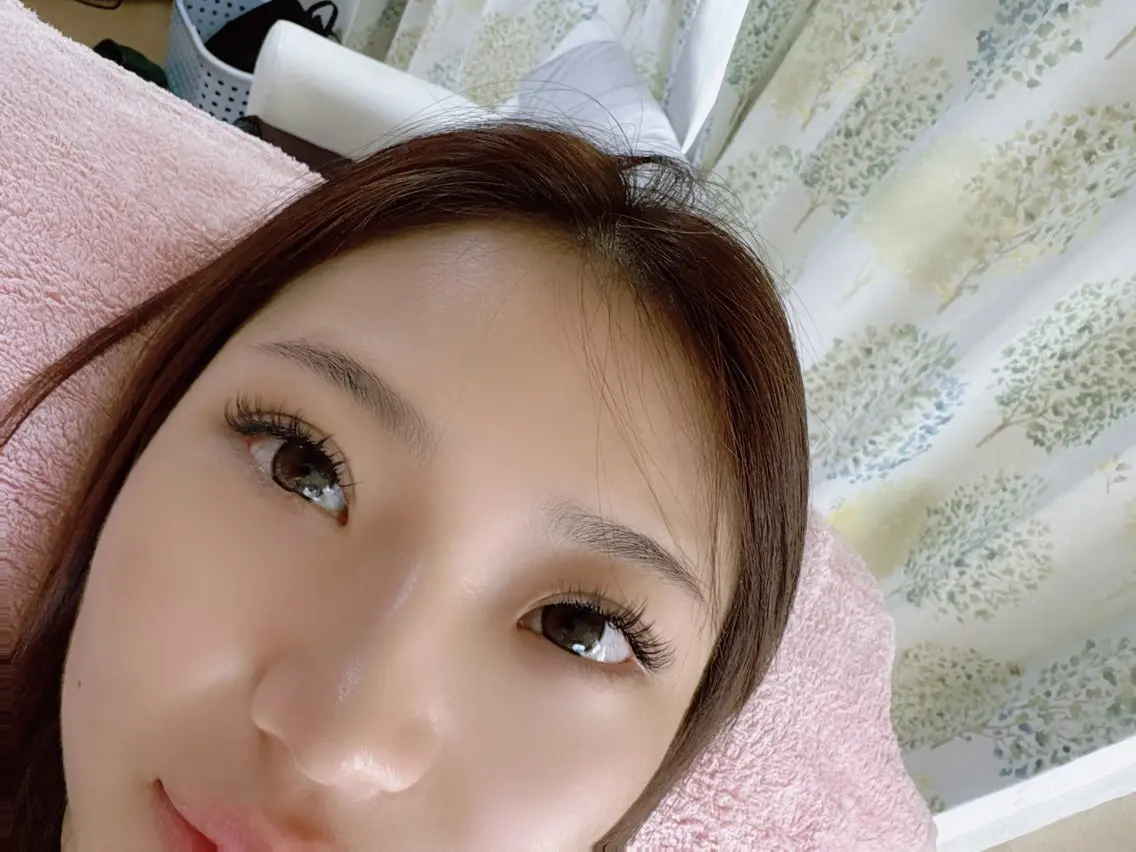 マツエク・マツパ フラットラッシュ 伊藤名紬 マツエク専門のマツエク・マツパデザイン