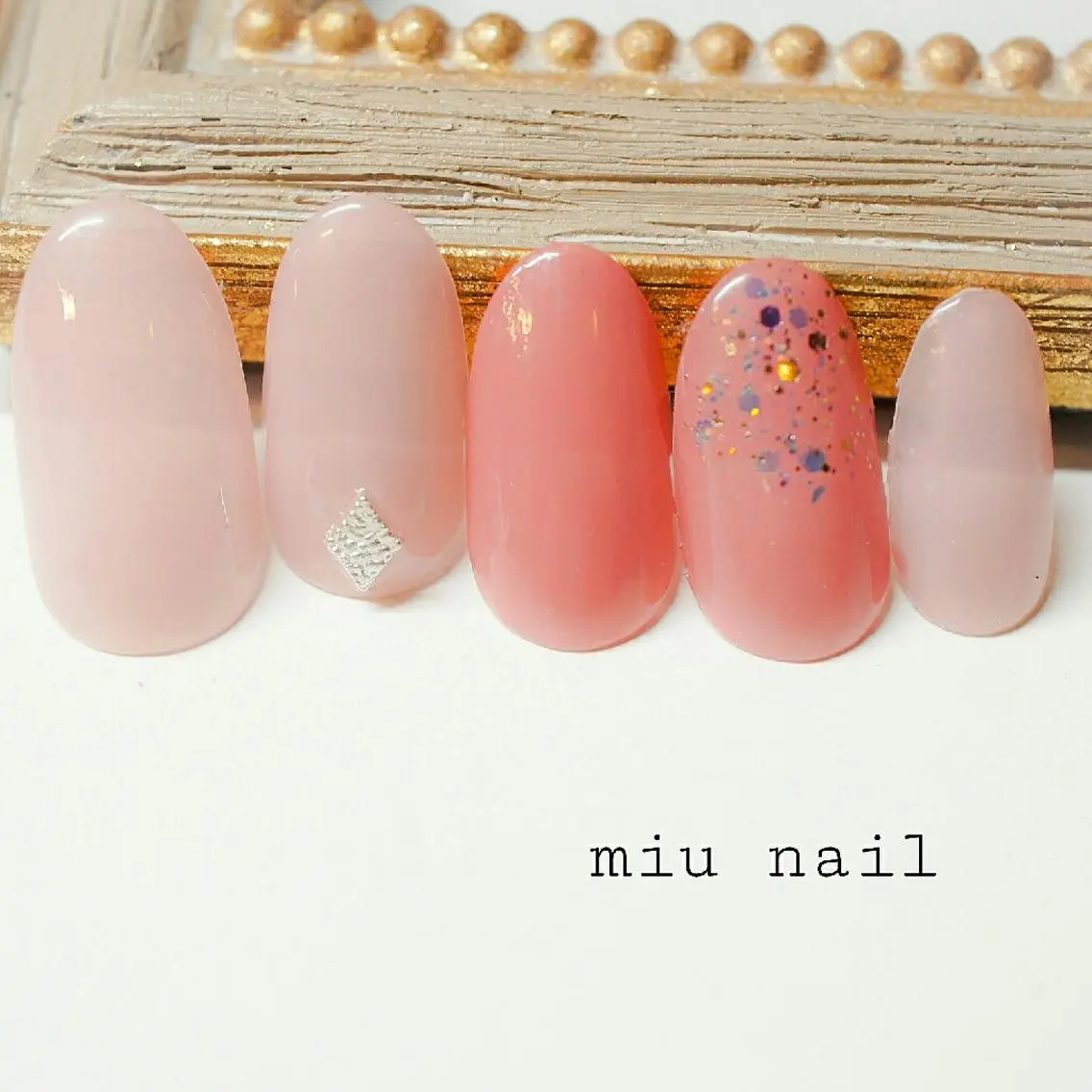 ネイル アートネイル ラメ(グリッター) シンプルネイル ストーンネイル MIU nailのネイルデザイン