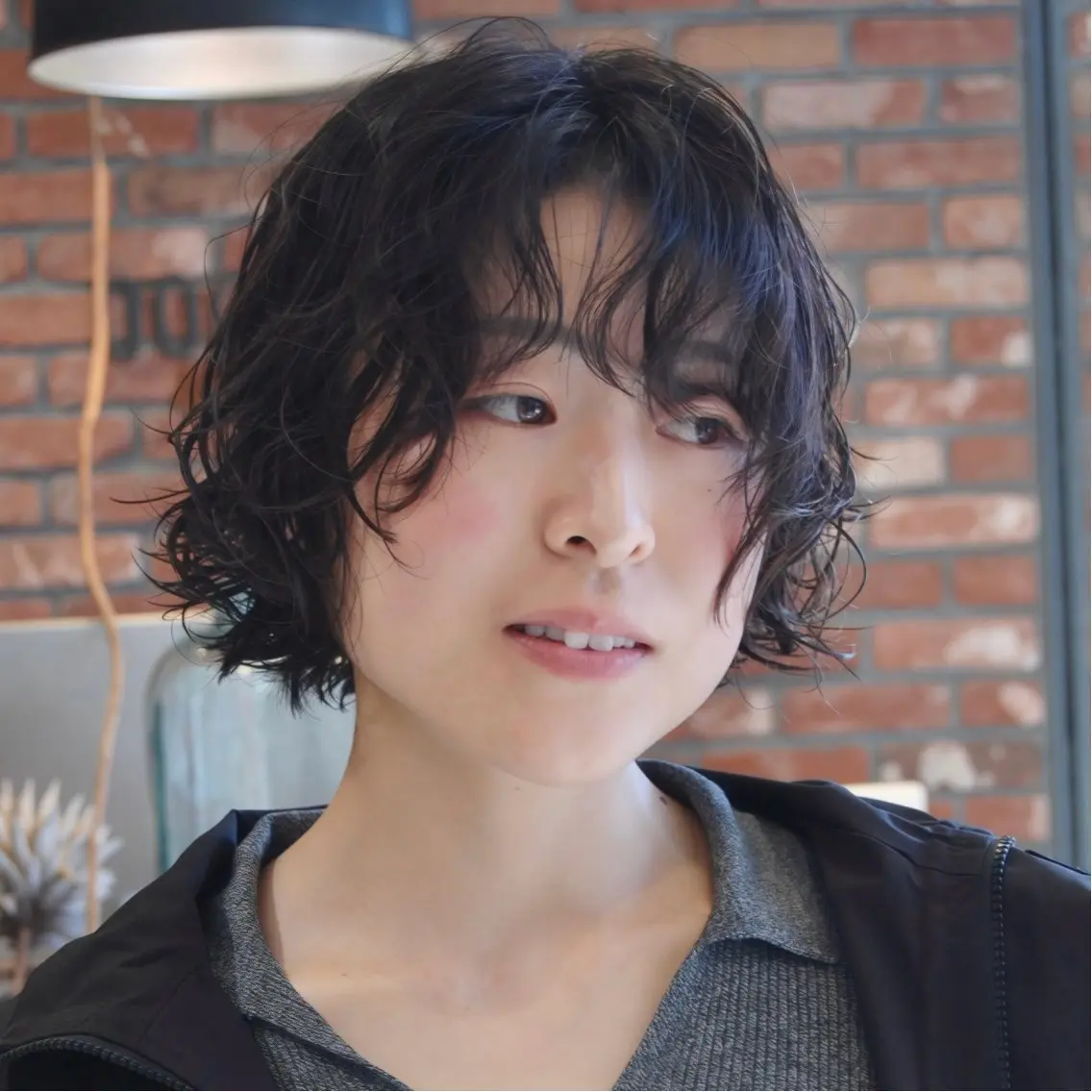 ショート カラー パーマ カット パーマ "ラフな雰囲気"🍃 パーマ🌀かんたまるのヘアスタイル