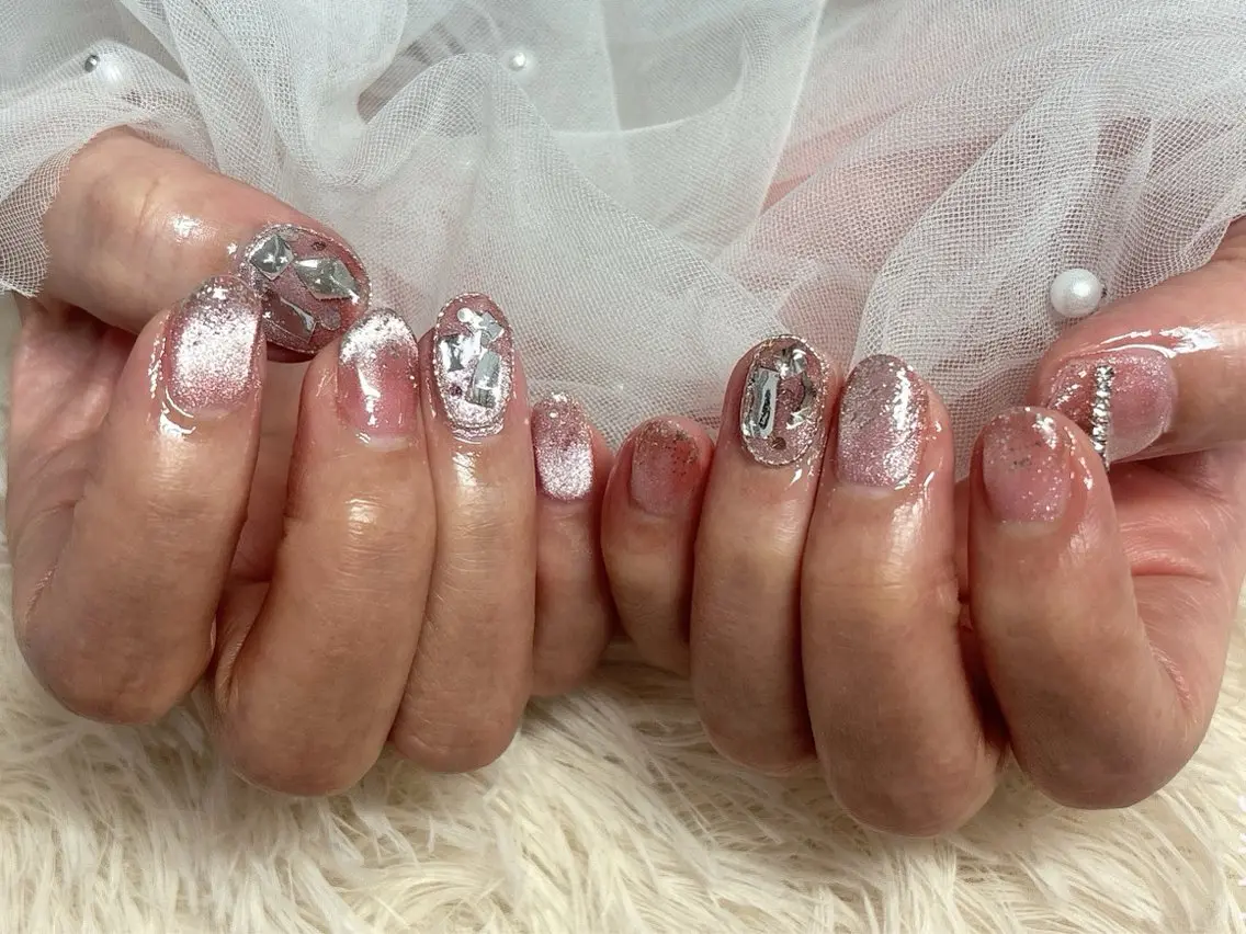 ネイル グラデーション ラメ(グリッター) ラメグラデーション マグネットネイル nail salon はるりのネイルデザイン