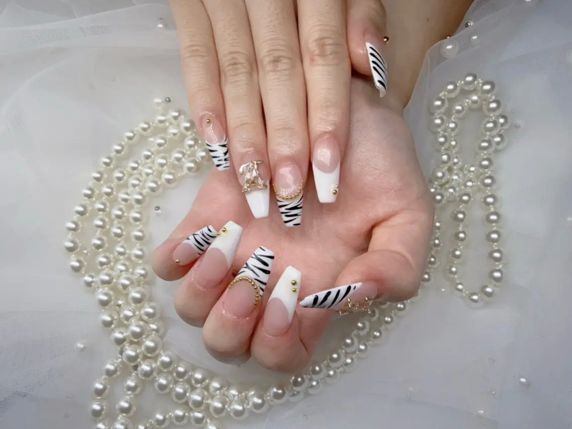 ネイル ハンドネイル Anna Nailのネイルデザイン
