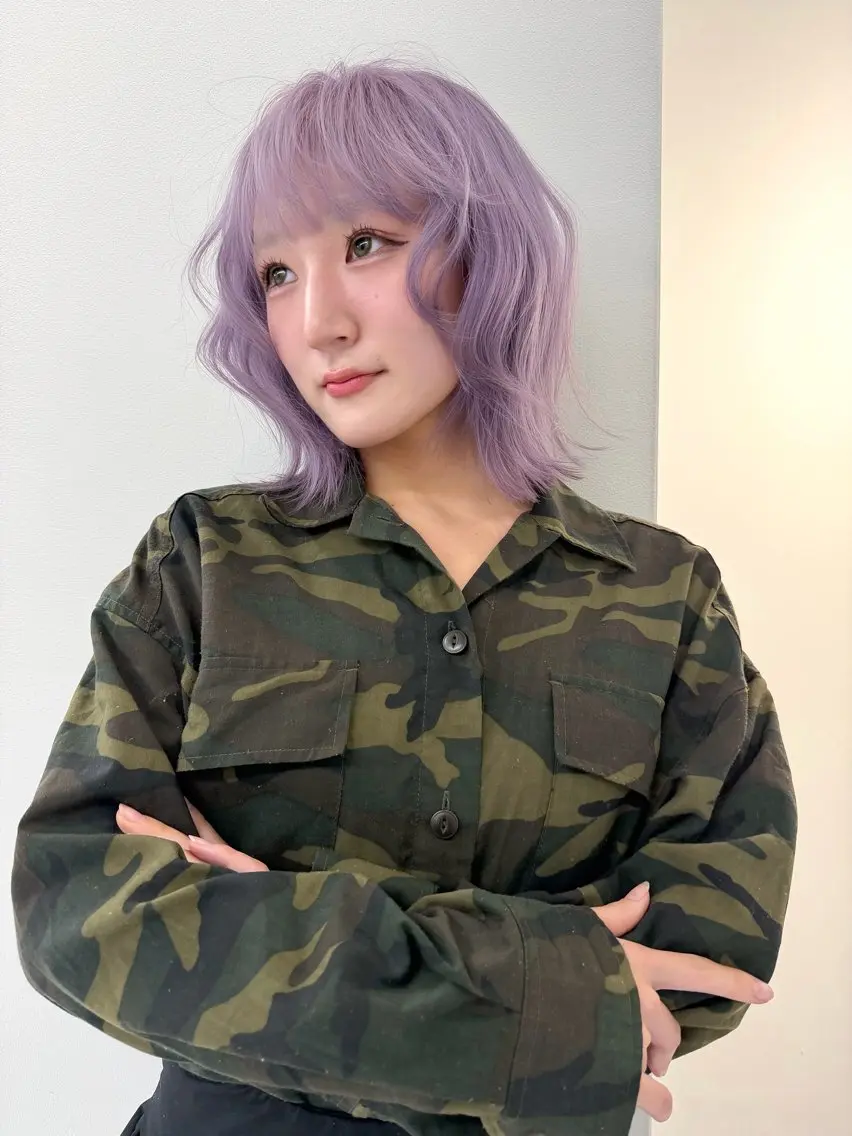 ミディアム カラー ベージュカラー ブリーチ ケアブリーチ デザインカラー ダブルカラー ヘアカラー TATSUブリーチ/ ミルクティーベージュのヘアスタイル