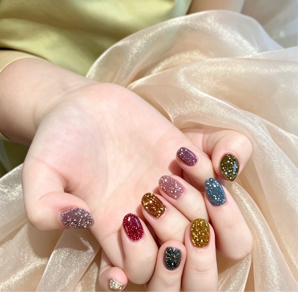 ネイル フレンチネイル ラメ(グリッター) ラメグラデーション マグネットネイル 持ち込み Unicorn Nail原宿表参道のネイルデザイン