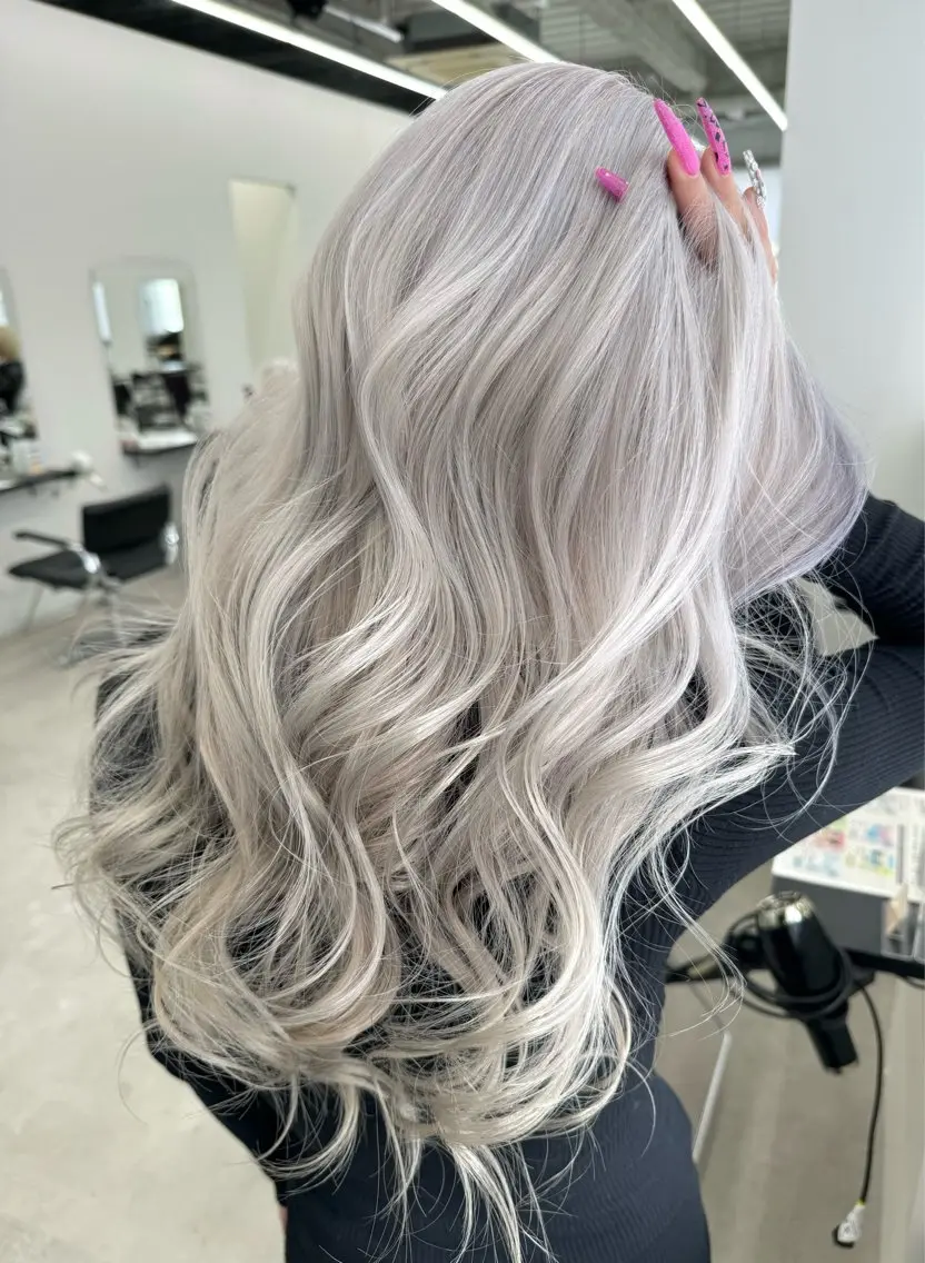 ロング カラー ブリーチ ケアブリーチ ロング トリートメント ヘアカラー ブリーチ/ハイトーン 名古屋栄/SHIONのヘアスタイル
