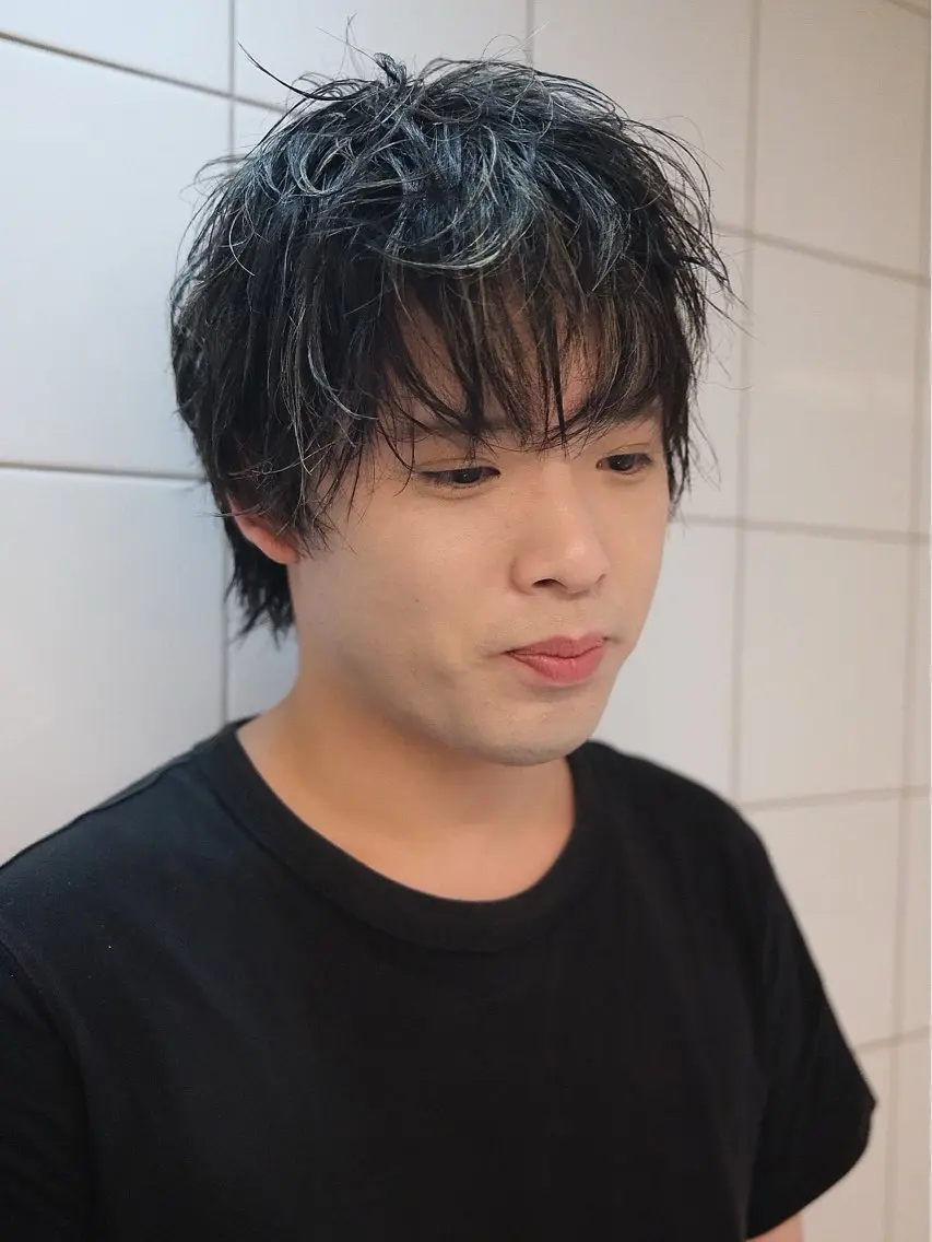 カラー メンズ 熊谷 崇のヘアスタイル