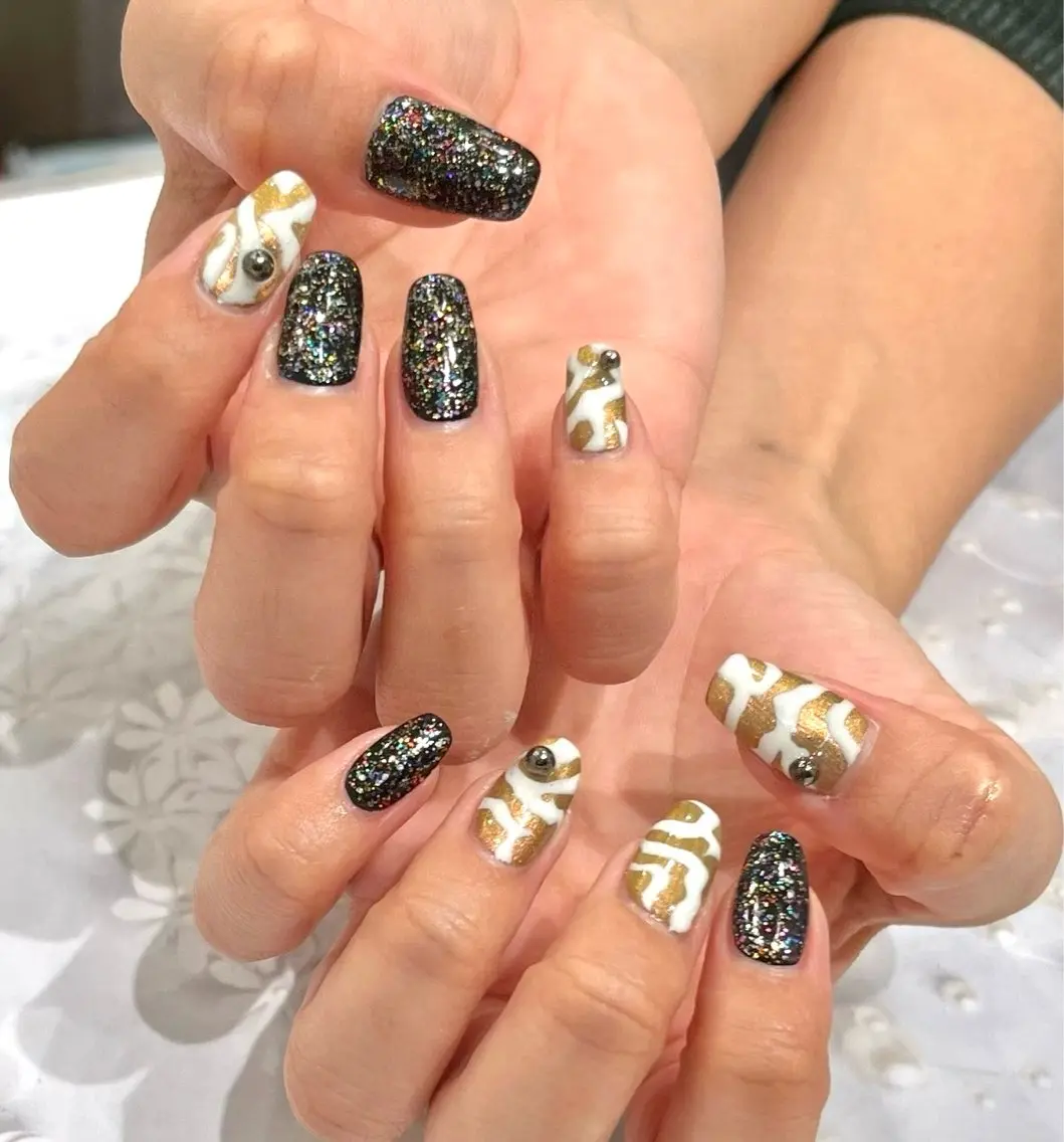 ネイル ハンドネイル 🌏AURORA | RiRi🪐のネイルデザイン