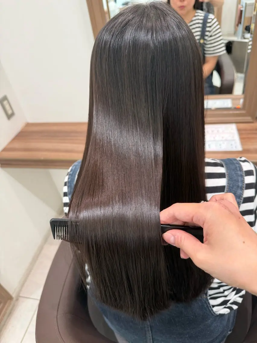 ロング カット 縮毛矯正 .MANA. 【艶髪ロング】のヘアスタイル