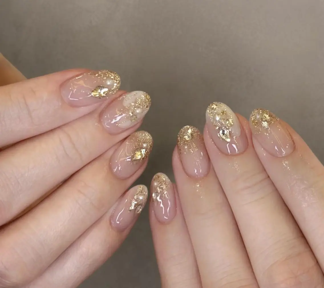 ネイル ハンドネイル 🎀 Ayaka_nailのネイルデザイン