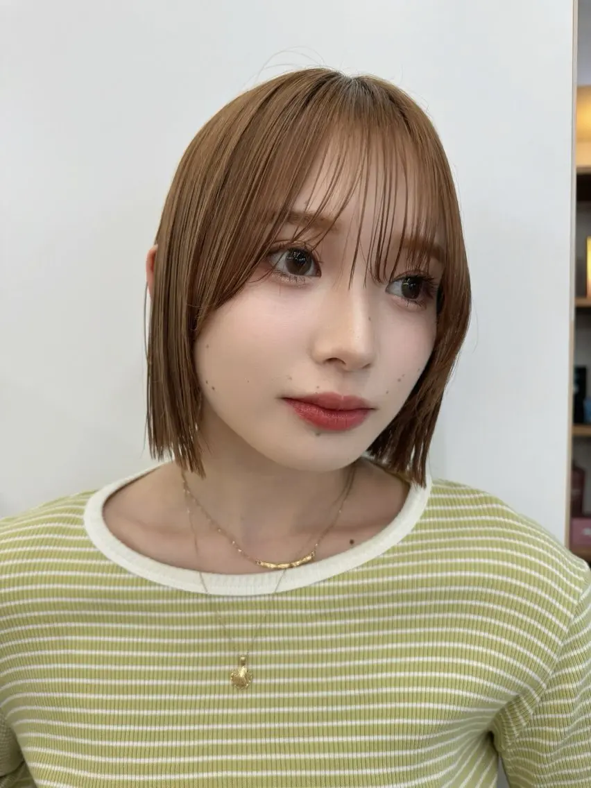 ショート カラー カット ボブ/地毛風縮毛矯正 茉青🤍新宿代々木のヘアスタイル