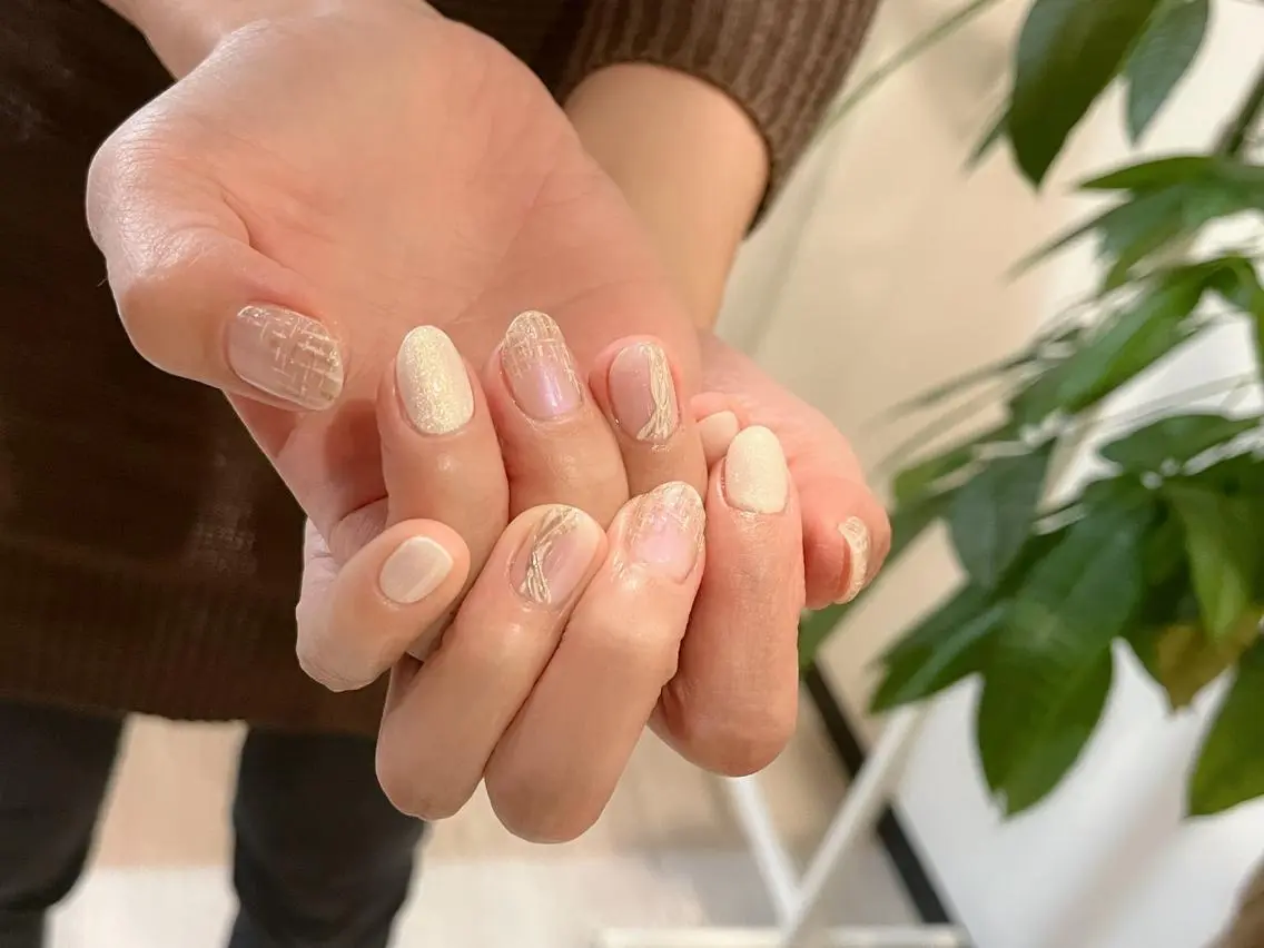 ネイル ハンドネイル Protea ❁⃘*.ﾟ清家 美穂のネイルデザイン
