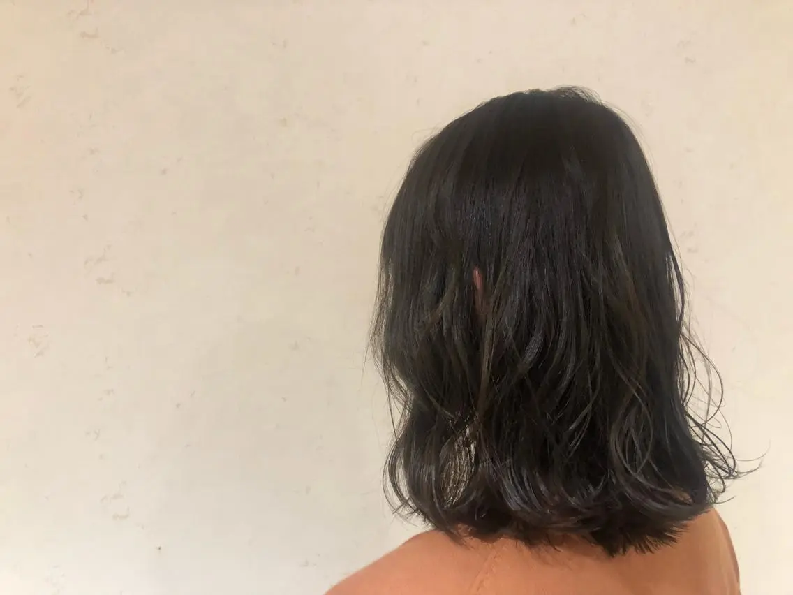 カラー 透明感カラー イルミナカラー 上村 瑞紀のヘアスタイル