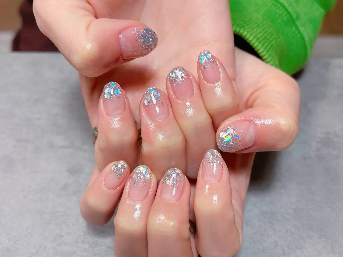 ネイル アートネイル オーロラネイル チークネイル フラッシュネイル フットネイル ハンドネイル ハンドケア 💫ゆか_ Nailartistのネイルデザイン